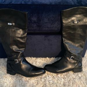 Black women coach boots
